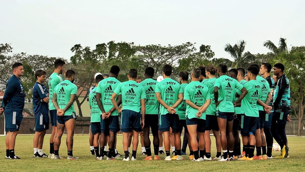 Seis jogadores do Flamengo testam positivo para coronavírus e desfalcam o time na Libertadores